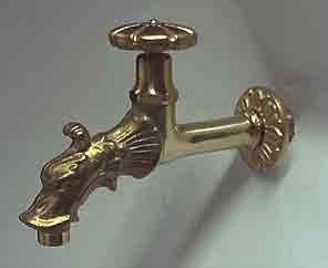 Wasserhahn Drachenmotiv