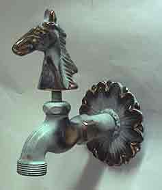 Wasserhahn Pferdmotiv